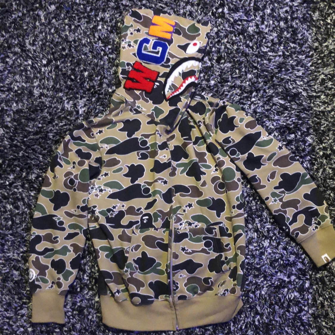 Bape Hoodie (med kvitto)