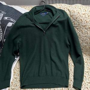 Polo Ralph Louren halfzip i storlek L men passar även M