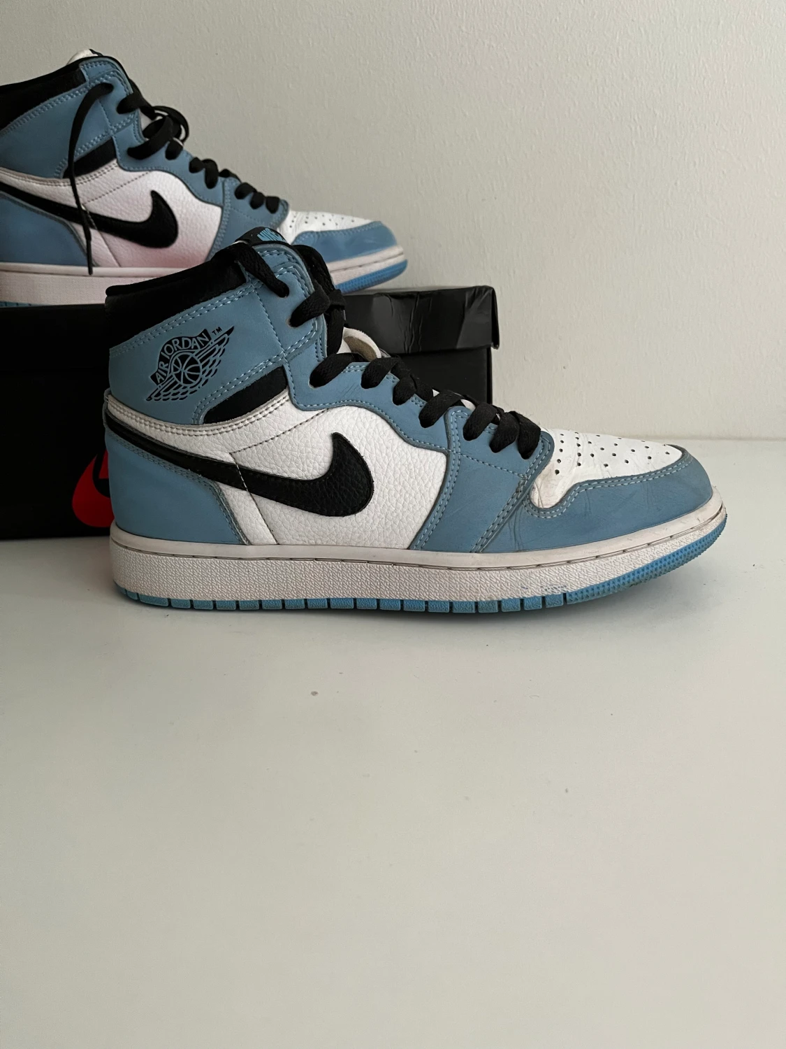 Jordan 1 University Blue