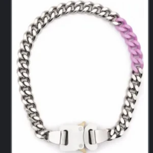 Alyx Halsband - Tjena säljer mitt alyx halsband då de inte riktigt var min stil. Har ingen aning om äkthet. Fråga mig för bilder pris går verkligen att diskutera då jag har inget OG förtuom en liten påse.