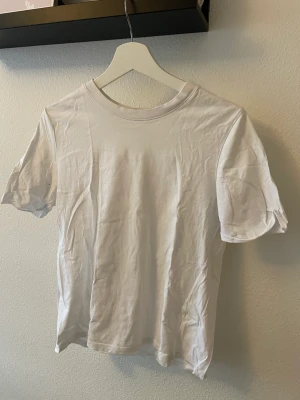 Vit t-shirt - Basic vit t-shirt