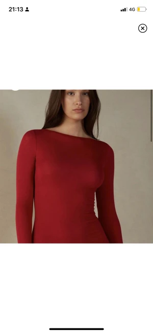 Intimissimi tröja - Säljer för har inte kommit till användning. Den är i nyskick och nypris är 400kr💕skriv om intresse och kan även tänka mig att byta mot en mörkblå