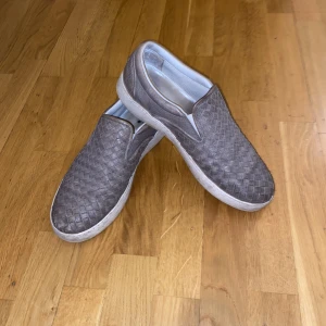 Bottega veneta skor - Bottega veneta slip ons Size 42 Cond: 6,5/10