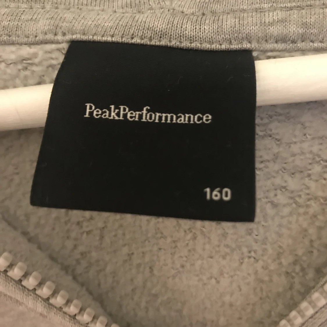 Zip hoodie peak performance  - 91