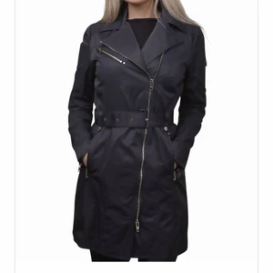 Rock and blue  - Rock and blue Kappa i storlek 34. Aldrig använd, som ny utan skavanker.  750kr + spårbar frakt på 79kr  Godtar ej prut 