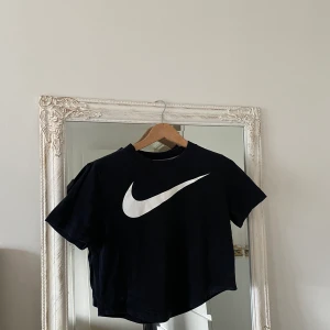 Nice t-shirt - Croppas t-shirt 