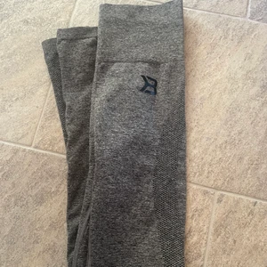 Nya träningstights från Better Bodies  - Nya träningstights från Better Bodies, använda 1 gång. Säljs för 200kr i storlek S