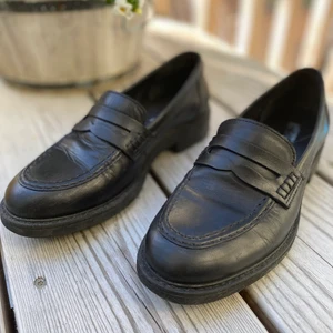 Chunky loafers - Loafer i läder med platåsula.