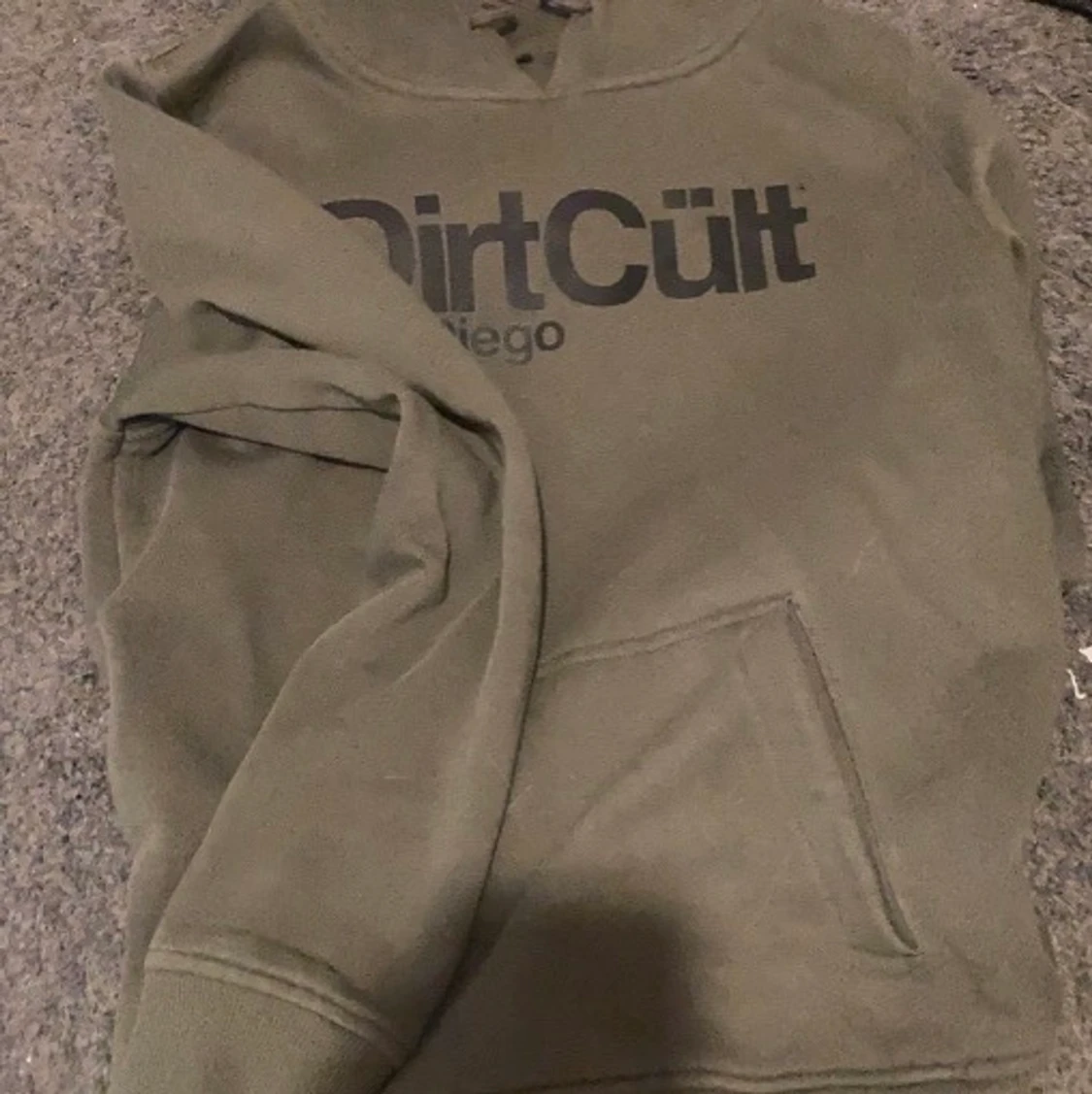 Dirtcült hoodie 