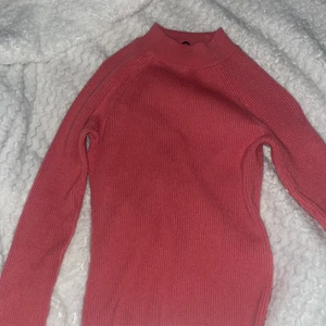 Bikbok tröja  - Jätte fin tröja har aldig använt den 