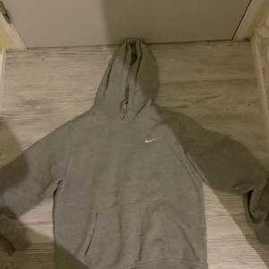 Nike hoodie - Basic Nike hoodie, pretty comfortable