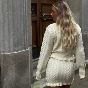 Stickat set  - Säljer detta jätte fina stickade det då det inte kommer till användning❤️👌🏻