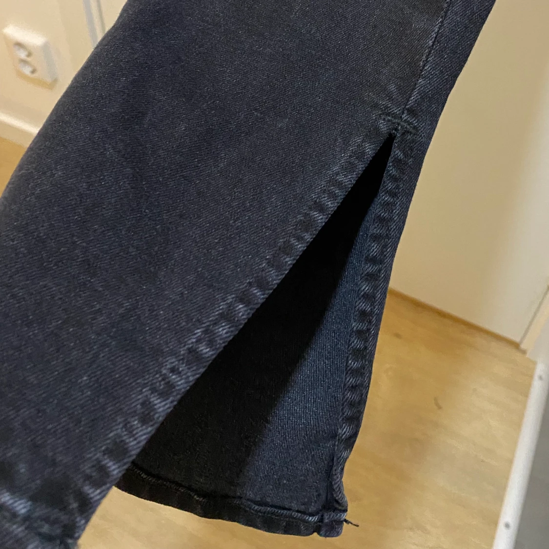 Zara slit jeans - 90