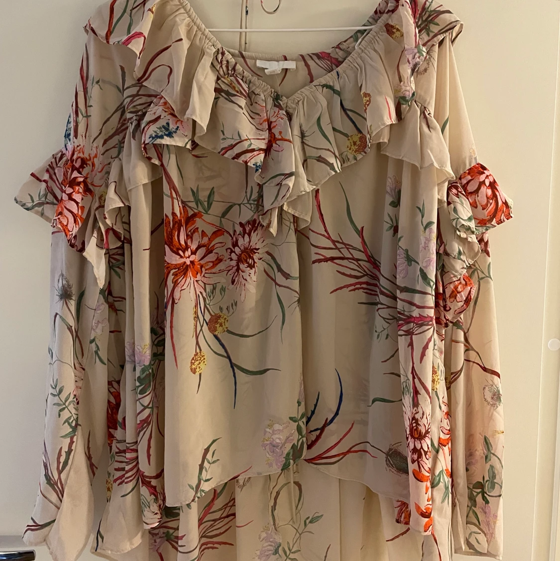 Härlig topp i härligt mönster