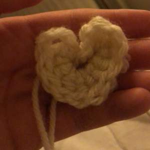 Small heart crocheted 