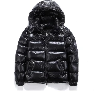 Jacka - En skit fin jacka men änvender it den 💎 Skriv dm för mer bilder