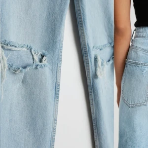 90s High Waist jeans  - Super fina jeans, men kommer tyvärr inte till användning längre. Skriv privat för egna bilder💕💕