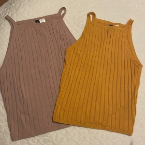 Två toppar  - 2 fina toppar för 10 kronor styck😃