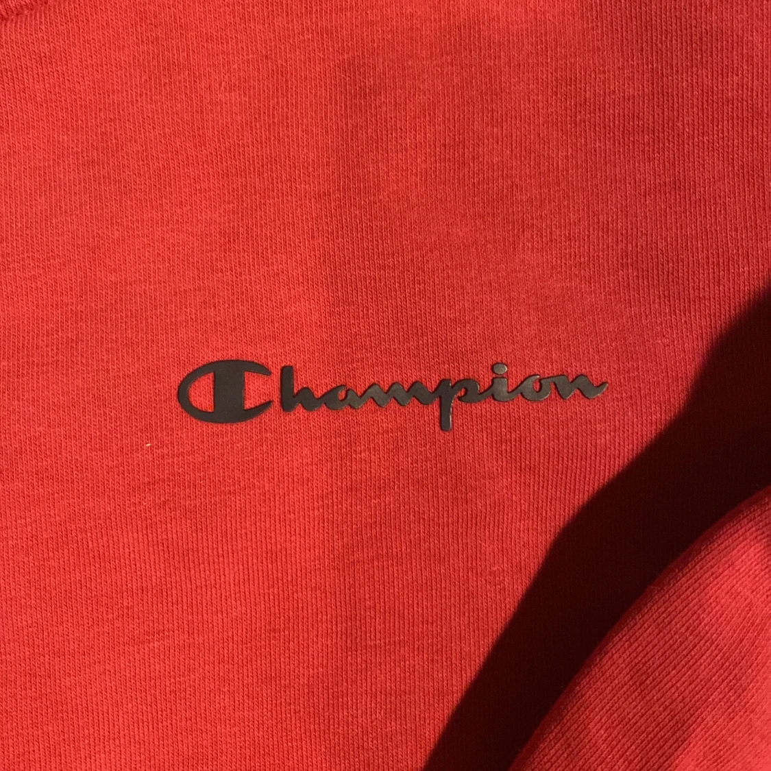 Red Champion sweatshirt (M) - 90