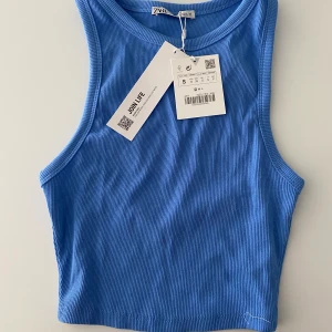 Topp - Topp från zara helt ny med prislappar och allt 