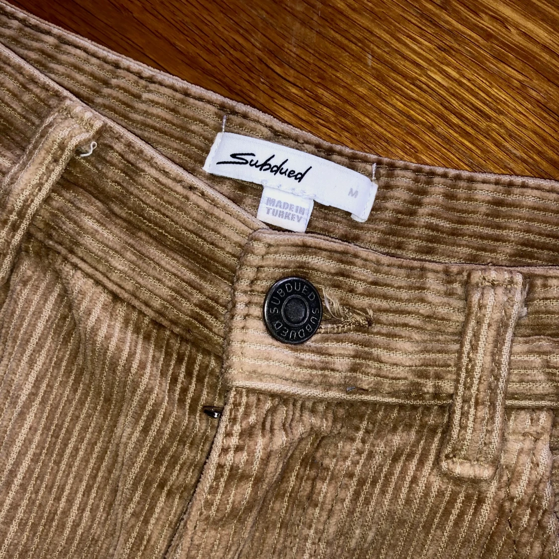 subdued manchesterbyxor strl M (men kan funka som S)