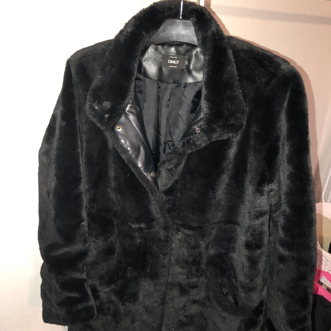 Pälsjacka (fuskpäls) - 90