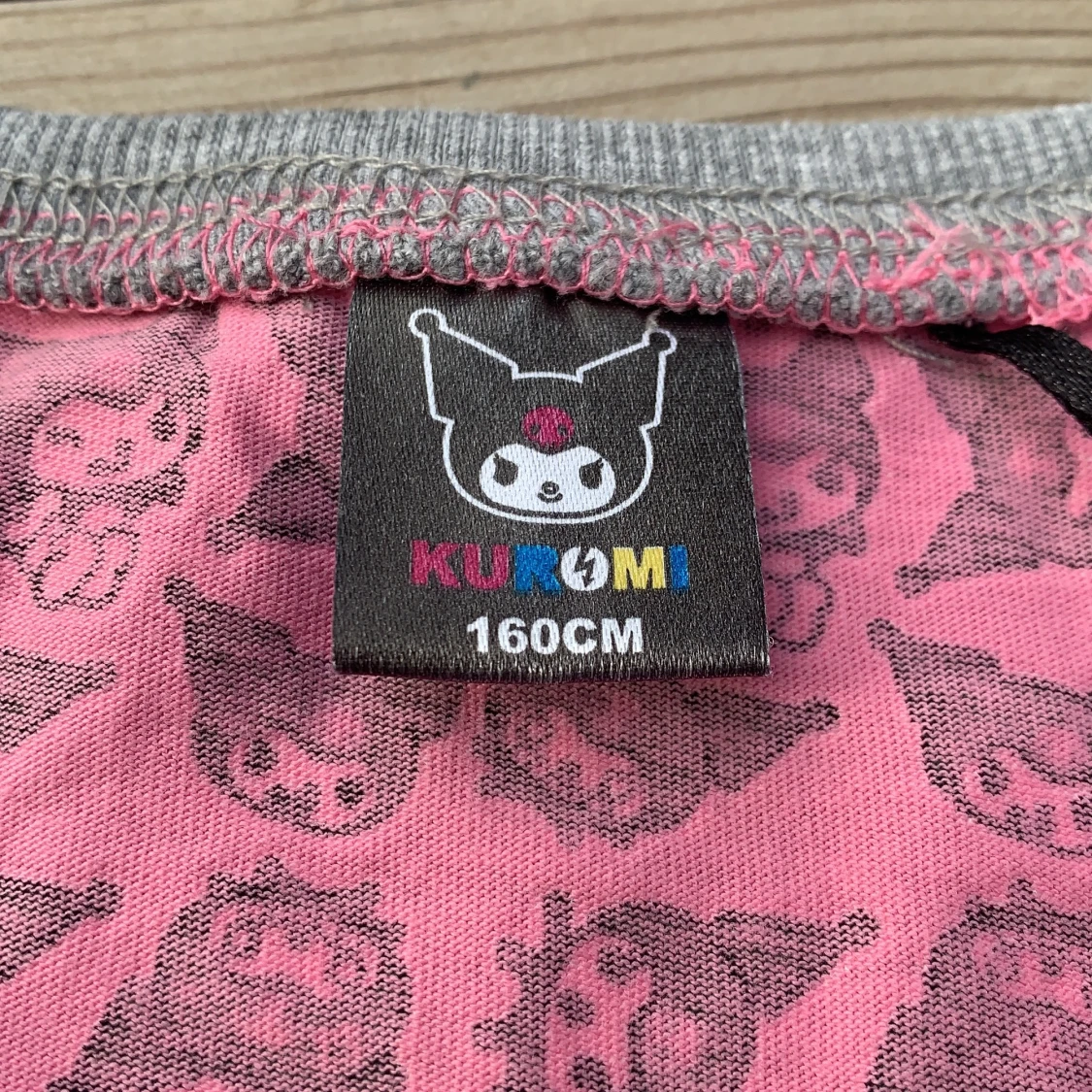 Kuromi Sanrio linne - 90