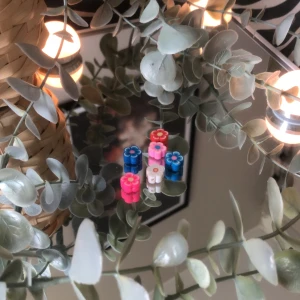 Blommor🫶🏻 - Den ena fröhuset ut genom förnstert (stav) så måste hämta den🫶🏻😂 