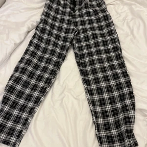 Pyjamasbyxor - Mycket mycket sköna m n för korta för mig som är 176cm allt under 170 passar