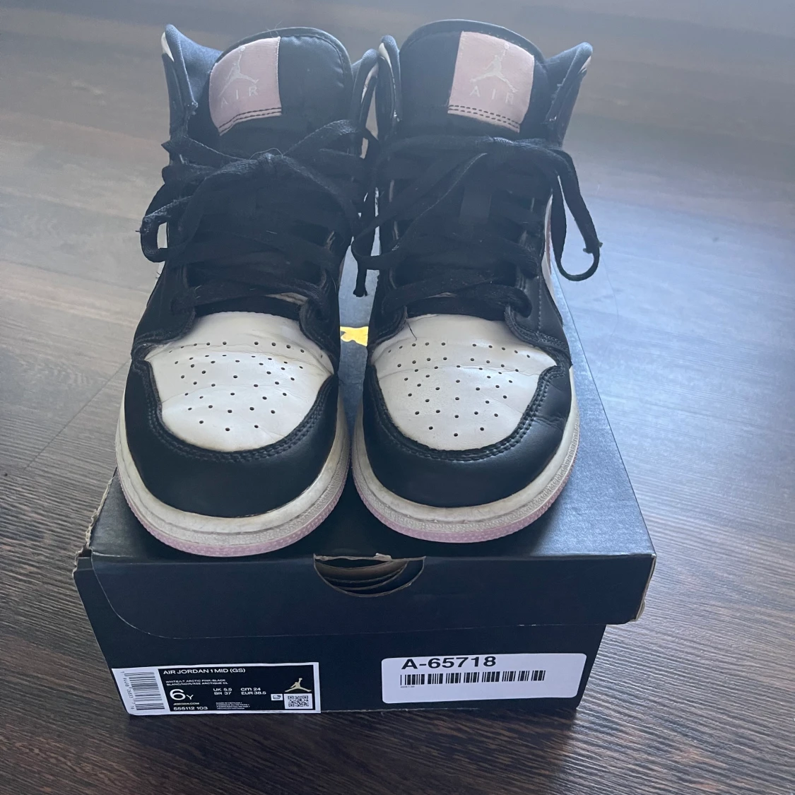 Jordans 1 arctic pink - 90
