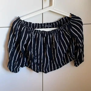 Brandy Melville topp - Kommer inte till användning, passar XS/S. Frakt tillkommer