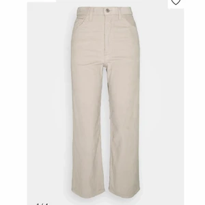 Vita Levis Ribcage i corduroy-material - Vita Levis Ribcage i Manchester/corduroy-material. Storlek W24💕