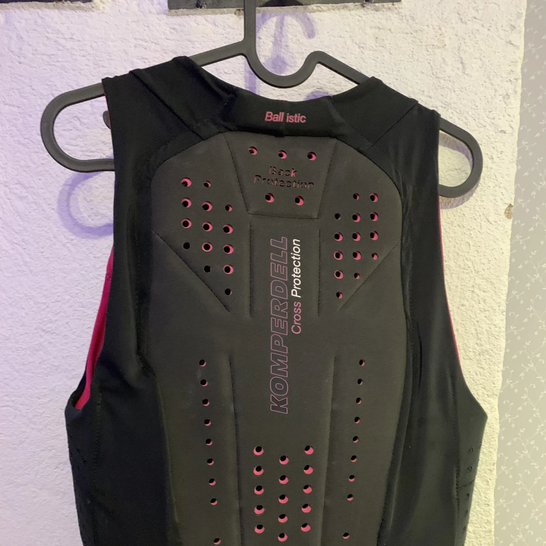 Komperdell ryggskydd  - 90