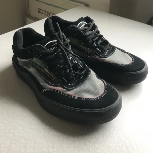 Vans "Tyson Peterson" - 9.0  - Skateskor från Vans. Använda en gång, gott skick. 8/10
