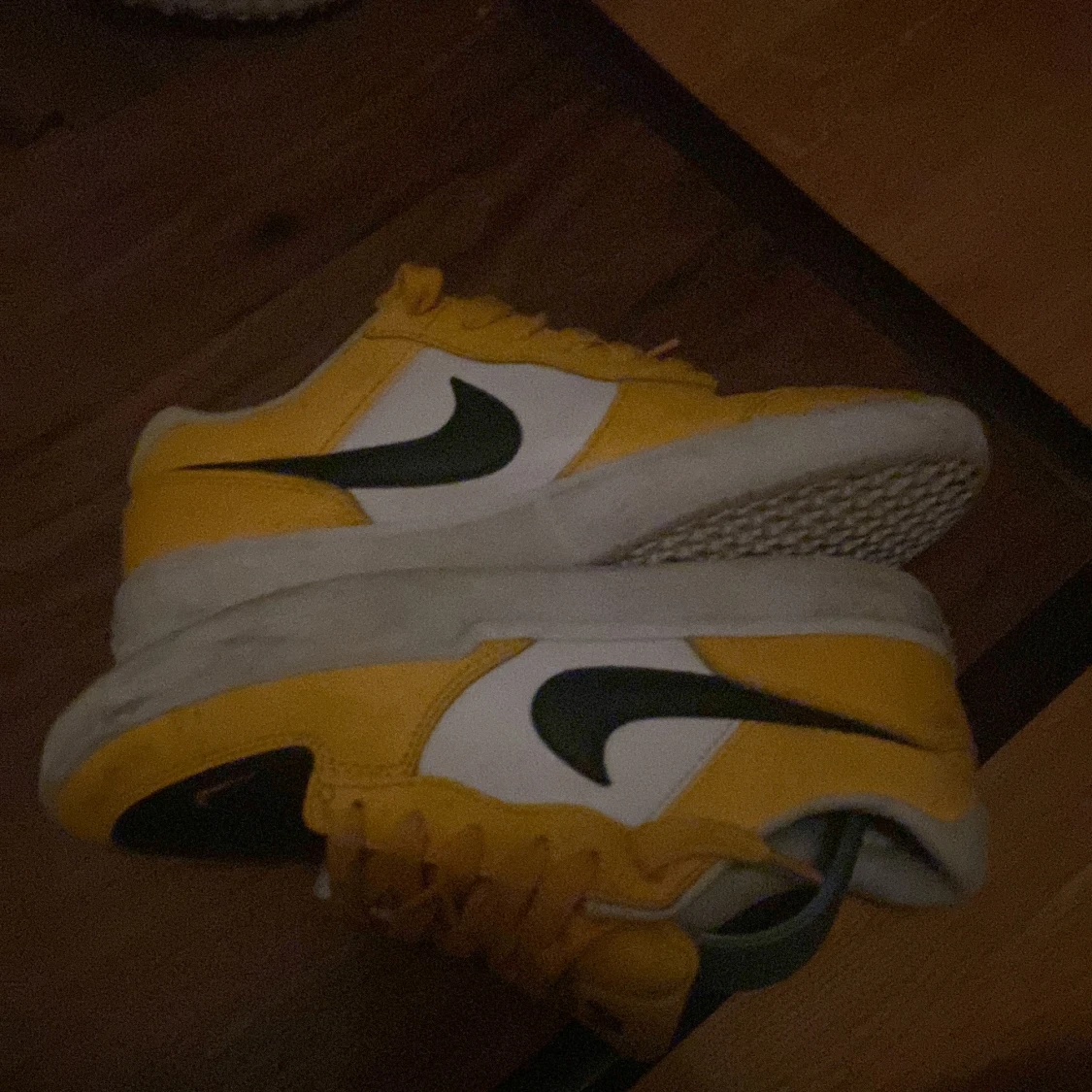 Nike shoes size 39 - 90