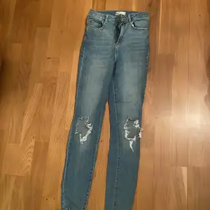 Ginatricot jeans som jag inte använder längre