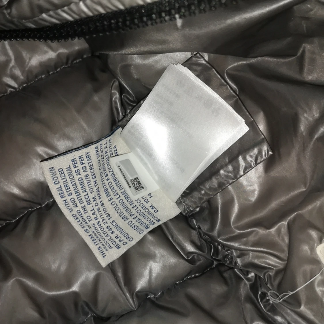 Moncler jacka strorlek 12år/152cm - 91