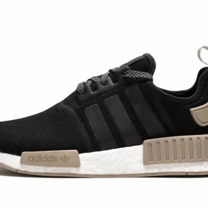 Adidas nmd skor - Nmd skor, använda få gånger, storlek 38. Nypris är cirka 1600kr. Säljer billigt, kom med förslag för pris!! 