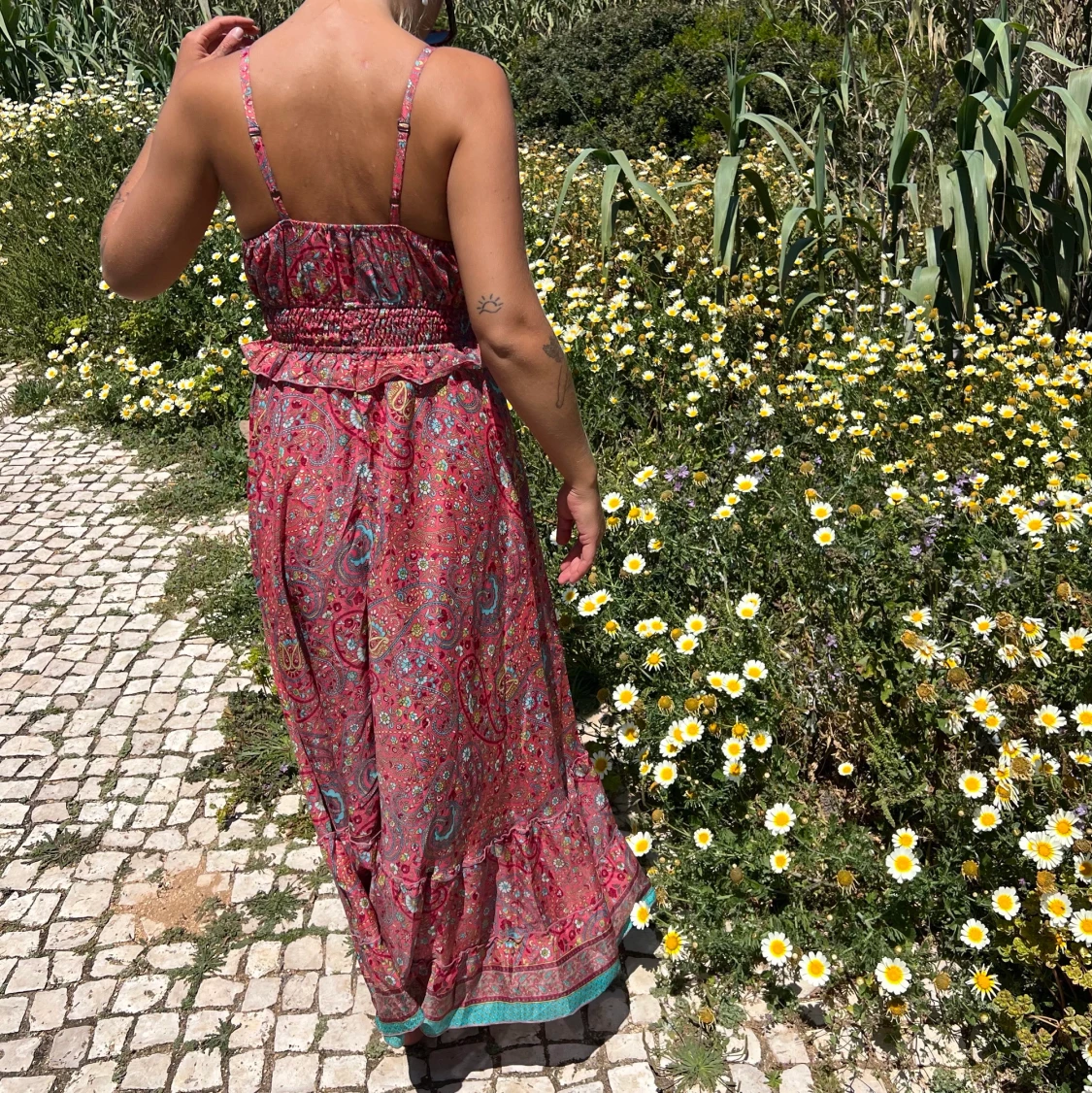 Drömklänningen  - 90