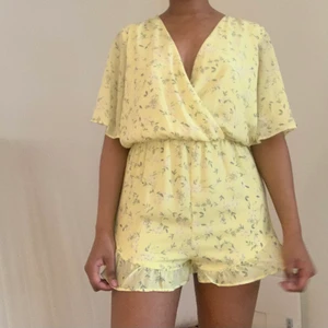 Shorts klänning  - Använt få gånger