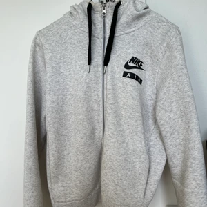 Nike Air max munkjacka  - Fint skick och passform