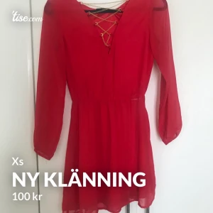 Klänning - Ny klänning ifrån bikbok i storlek xs😊 nypris: 300