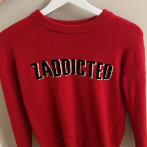  Säljer Dena jätte fina z&v tröjan. Har inte Använt den mycket alls   - Priset kan diskuteras. hör av er