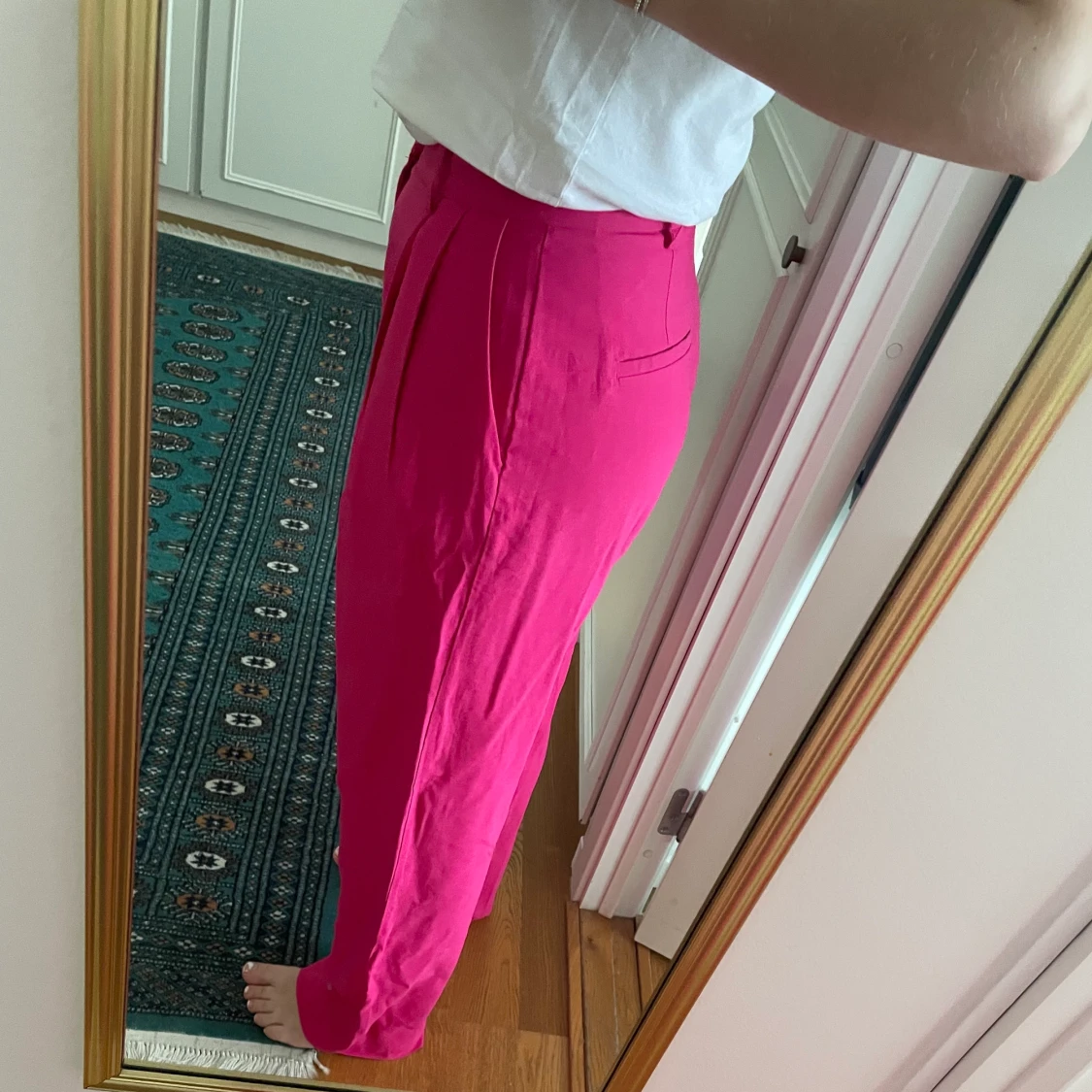 Rosa vida kostymbyxor från Lindex strlk 40 - 90