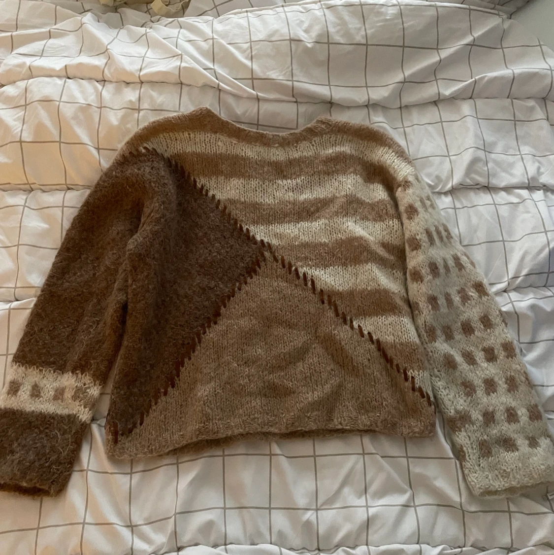 Stickad tröja 
