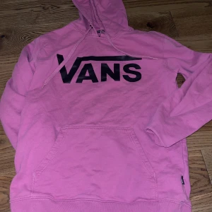 Vans hoodie - En kopia av en vans hoodie i storlek S! Pris kan diskuteras 