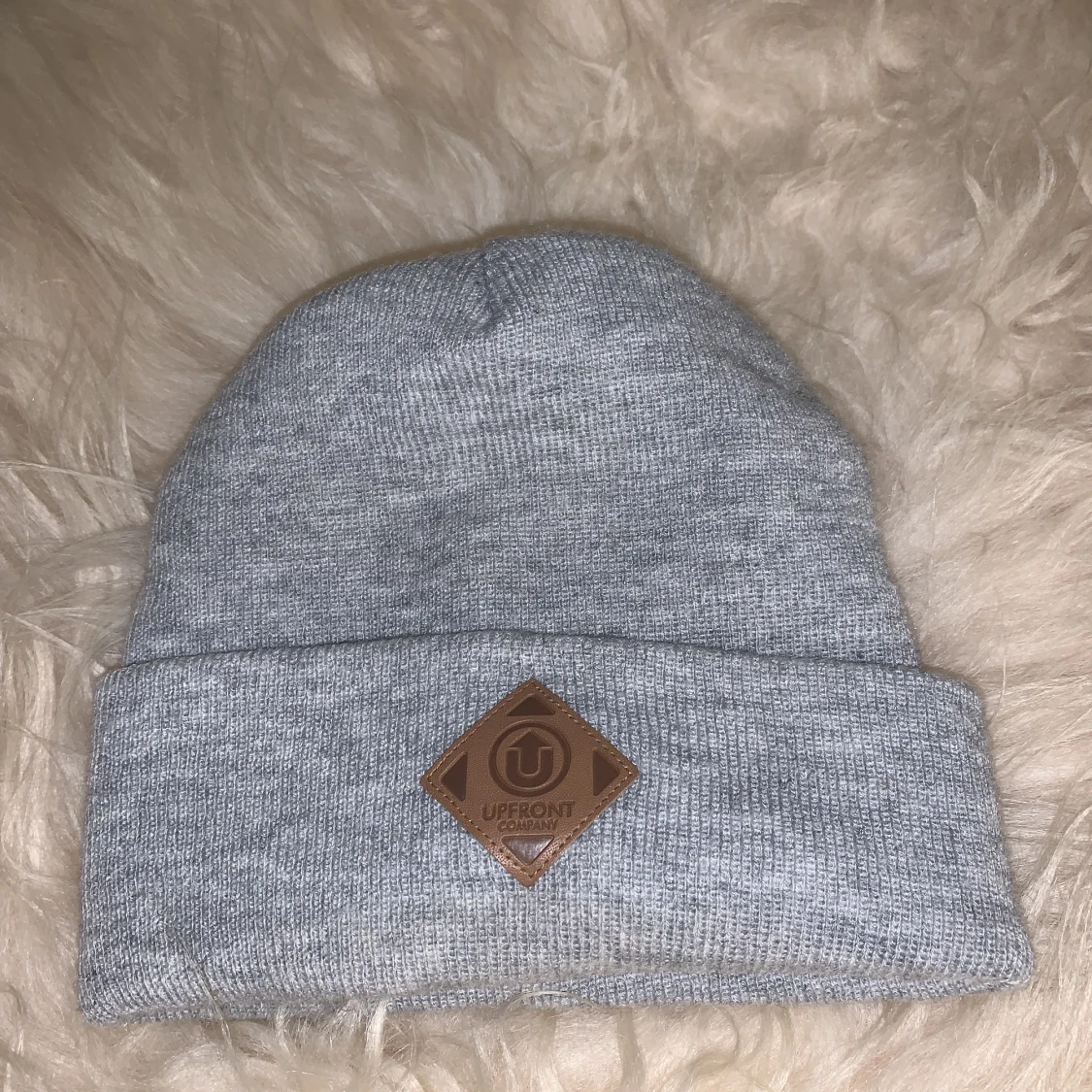 Mössa upfront company - 90