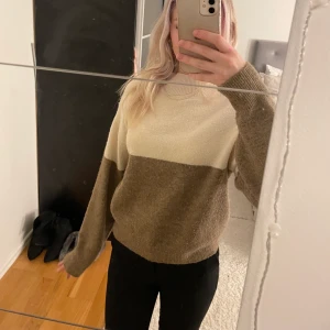 Stickad tröja💕 - Stickad tröja som inte kommer till användning💕pris kan diskuteras