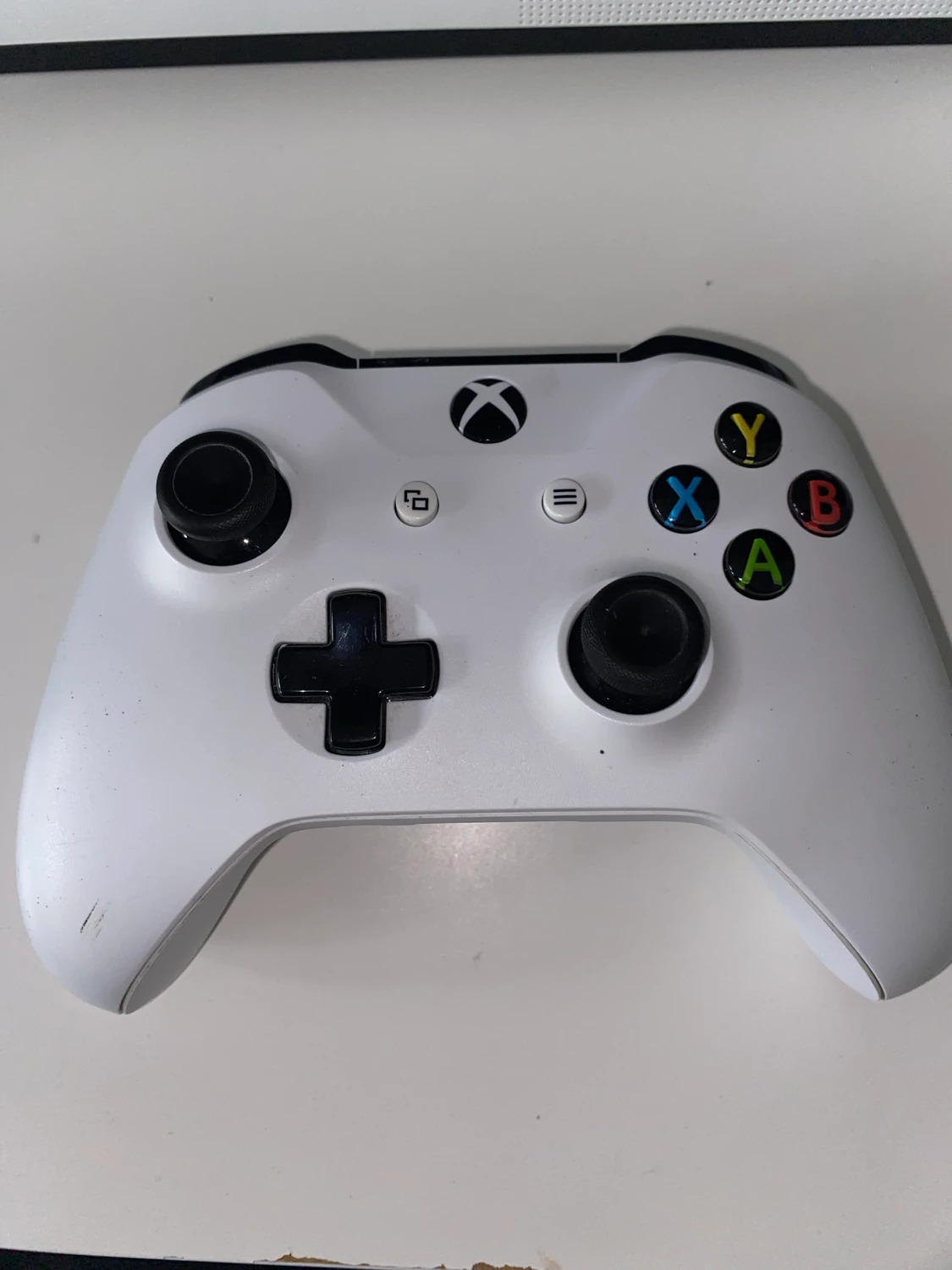 Xbox One S - 90