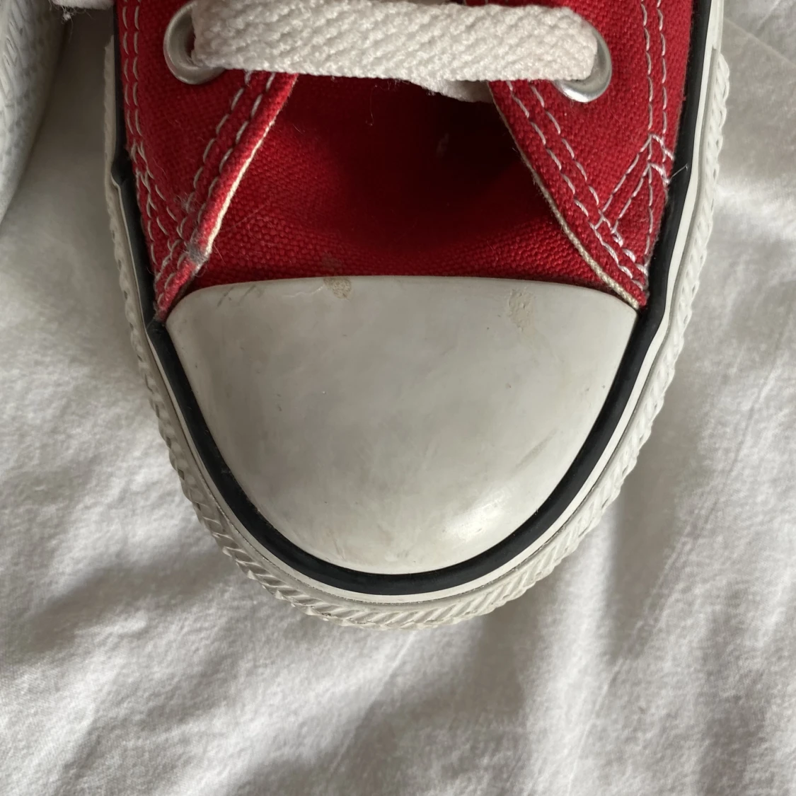 Röda converse - 91